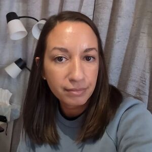 Meet your Posher, Alyson